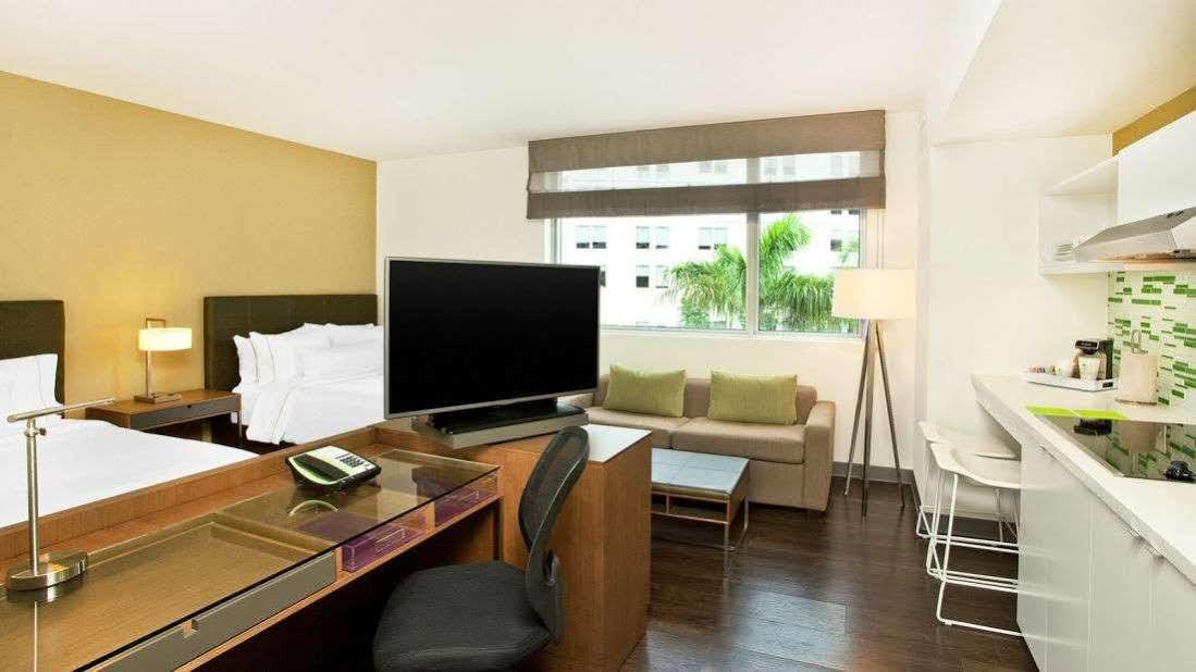 Element Miami Doral Hotel Sweetwater Bagian luar foto