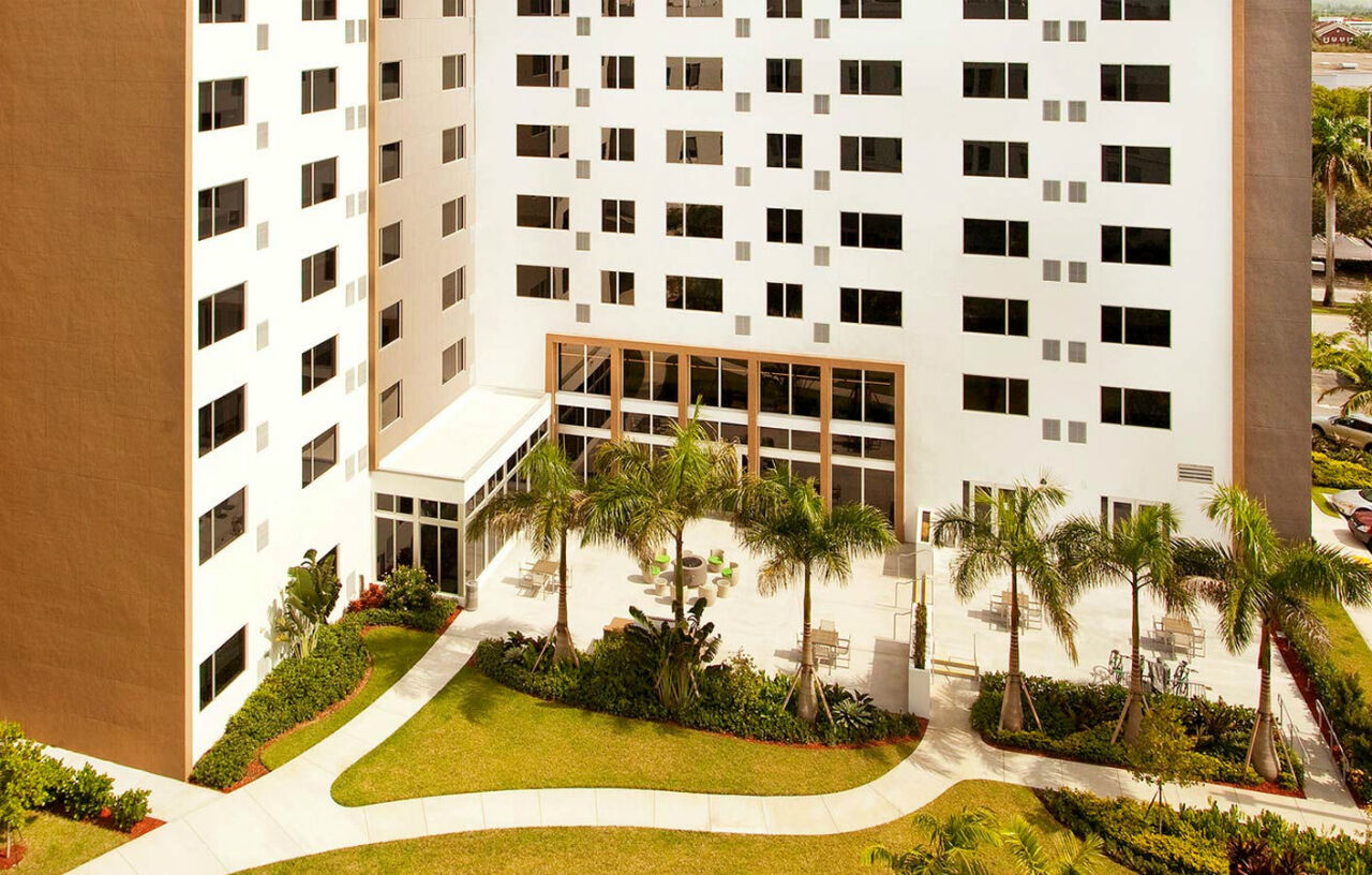 Element Miami Doral Hotel Sweetwater Bagian luar foto